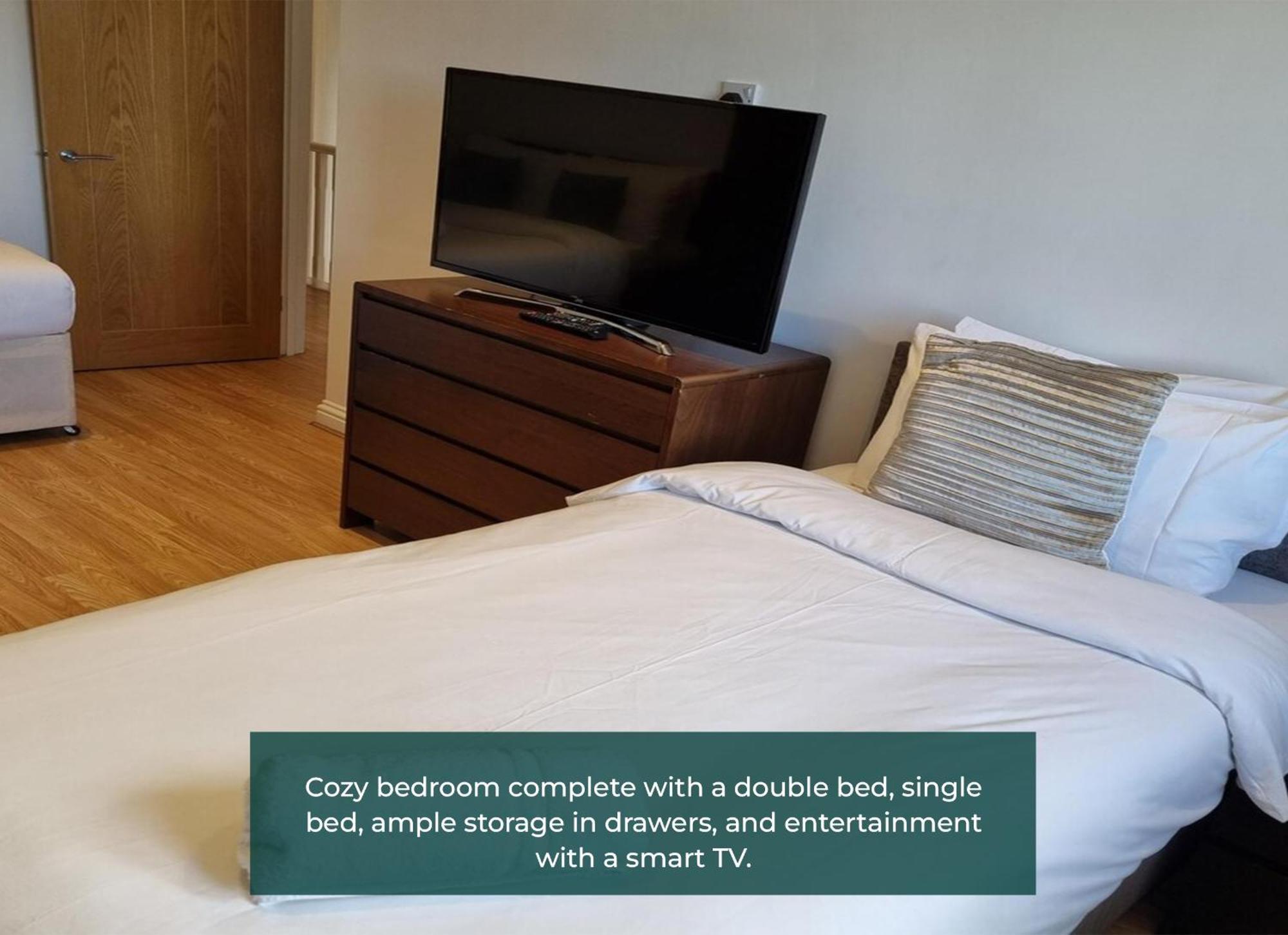 Cliffe Terrace 2Bed 2 Bath Free Parking Space Чатам Экстерьер фото