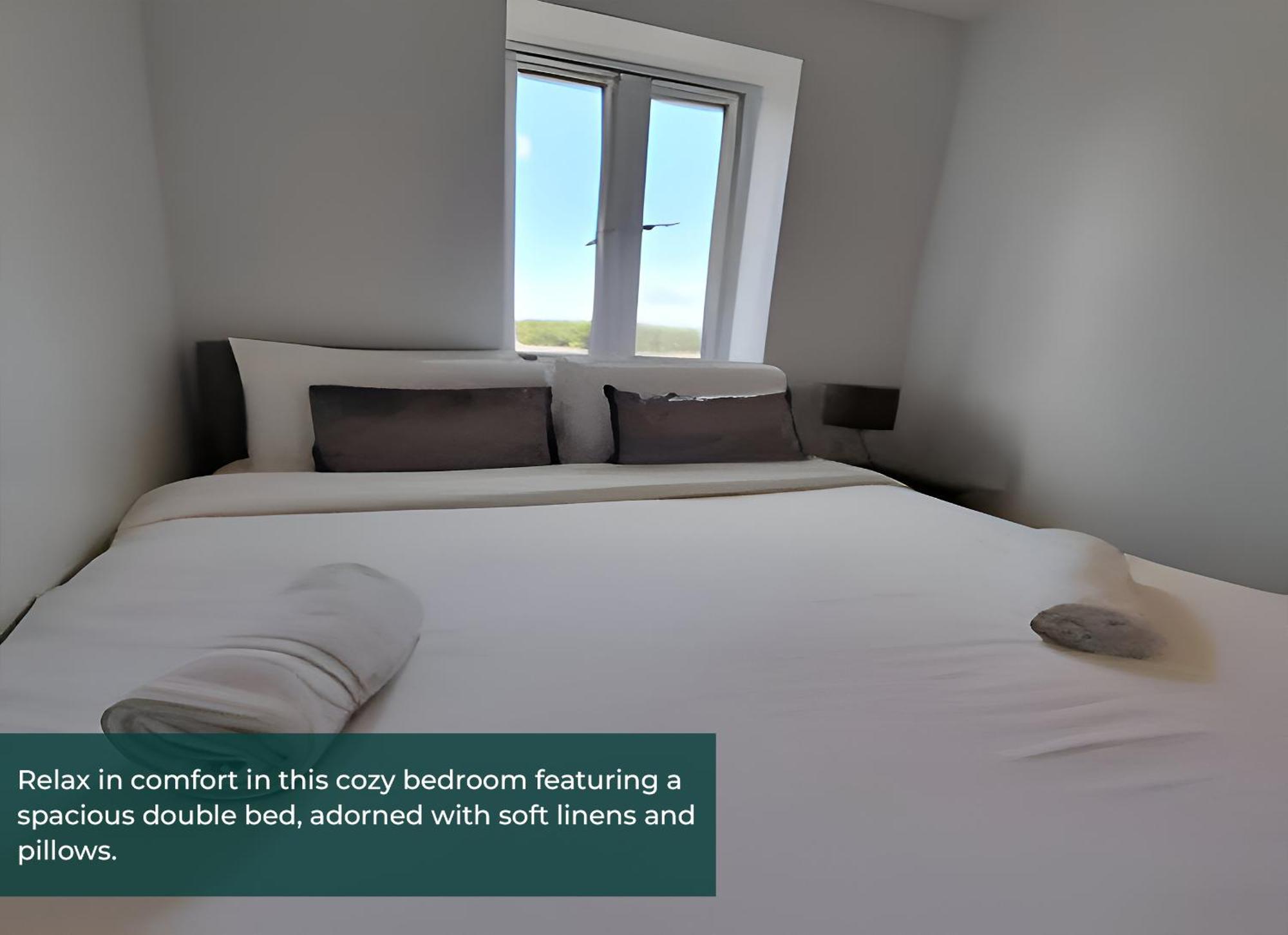 Cliffe Terrace 2Bed 2 Bath Free Parking Space Чатам Экстерьер фото